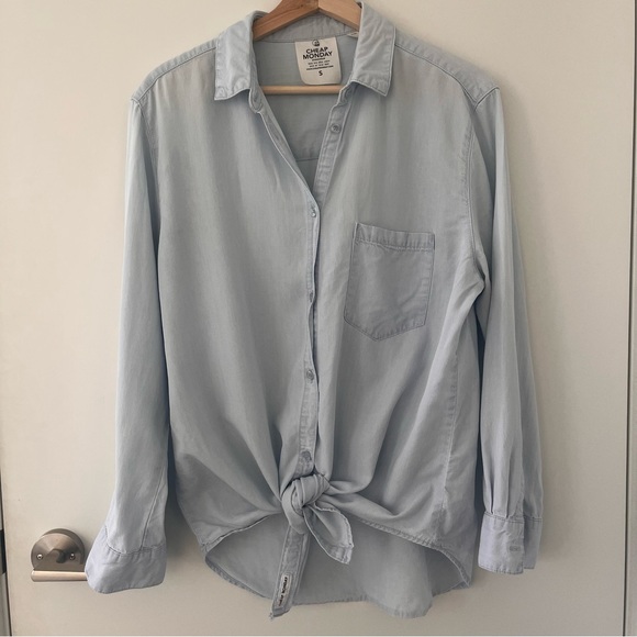 Oversized Tie-Up Light Wash Denim Shirt by Cheap Monday Size Small - Picture 2 of 10
